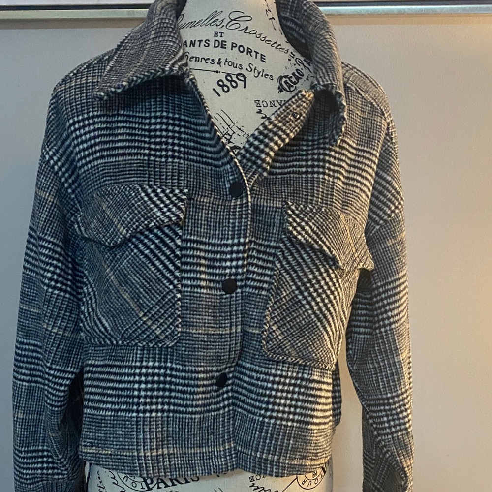 Love Tree Black and White Plaid Jacket